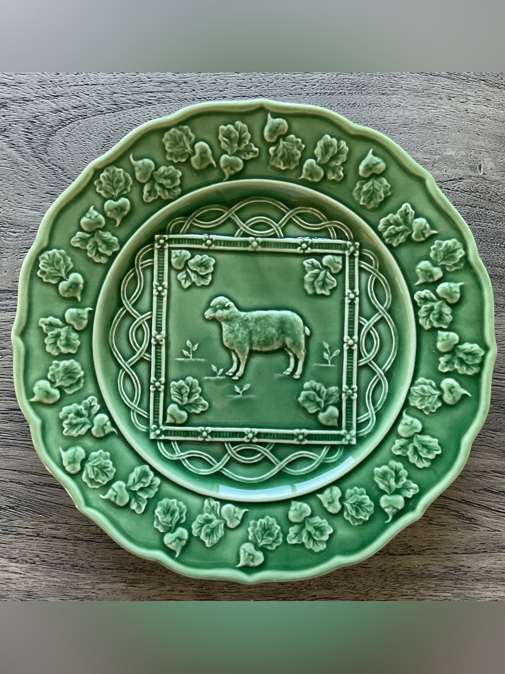 Bordallo Pinheiro Green Ceramic Lamb Plate, 9” Diameter